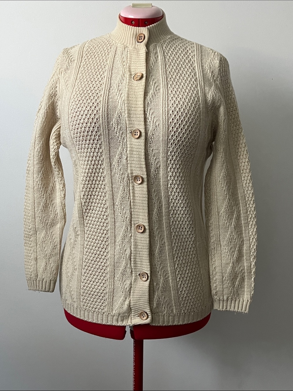 Pure Virgin Wool Made In Canada Vintage Cream Cable Knit Button-Up Cardigan